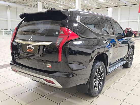 MITSUBISHI-PAJERO SPORT-2.4 16V MIVEC TURBO DIESEL HPE-S AWD AUTOMÁTICO MITSUBISHI-PAJERO SPORT-2023