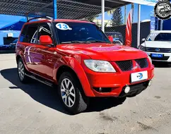 MITSUBISHI PAJERO TR4 2.0 4X4 16V 140CV FLEX 4P AUTOMÁTICO MITSUBISHI PAJERO TR4 2.0 4X4 16V 140CV FLEX 4P AUTOMÁTICO