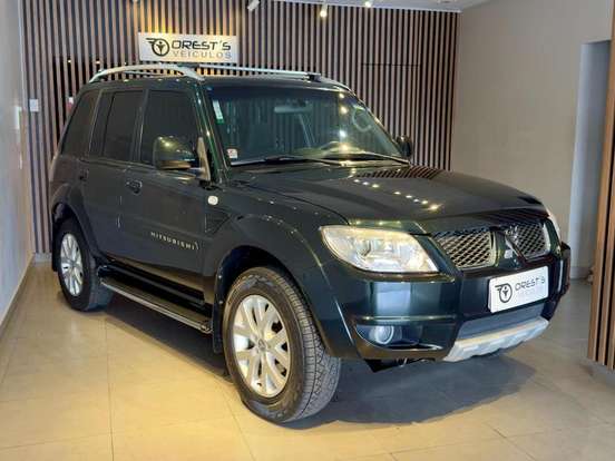 MITSUBISHI-PAJERO TR4-2010