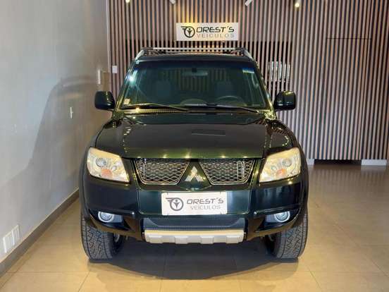 MITSUBISHI-PAJERO TR4-2010