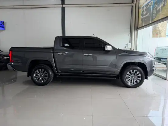 MITSUBISHI-TRITON-2.4 BITURBO DIESEL CD HPE 4X4 AUTOMÁTICO MITSUBISHI-TRITON-2026