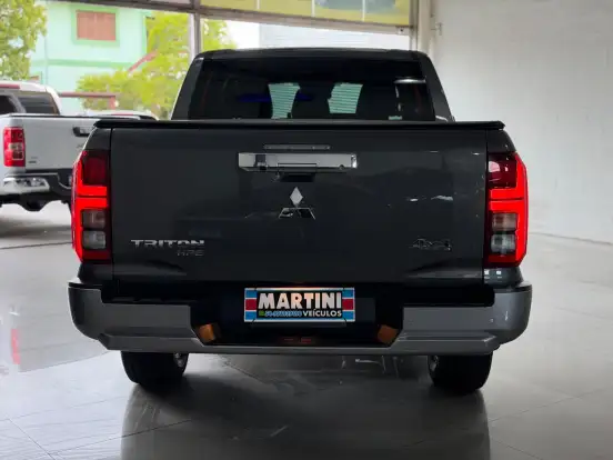 MITSUBISHI-TRITON-2.4 BITURBO DIESEL CD HPE 4X4 AUTOMÁTICO MITSUBISHI-TRITON-2026