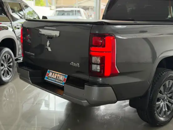 MITSUBISHI-TRITON-2.4 BITURBO DIESEL CD HPE 4X4 AUTOMÁTICO MITSUBISHI-TRITON-2026
