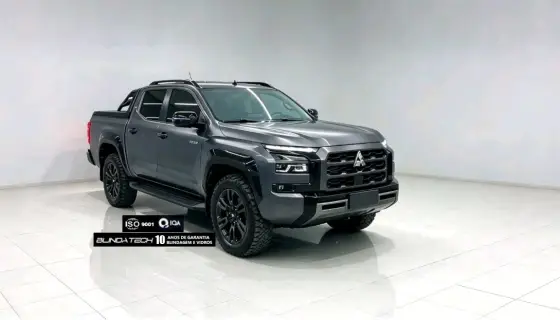 MITSUBISHI TRITON 2.4 BITURBO DIESEL CD KATANA 4X4 AUTOMÁTICO