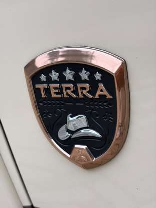 MITSUBISHI-TRITON-2.4 BITURBO DIESEL CD HPE-S 4X4 AUTOMÁTICO MITSUBISHI-TRITON-2024