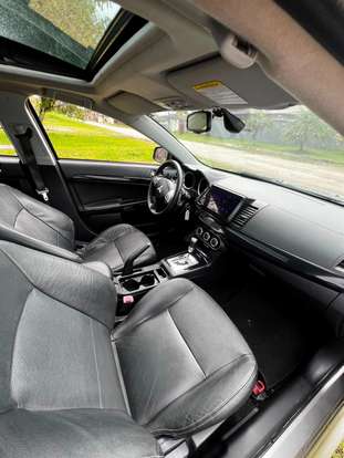 MITSUBISHI-LANCER-2015