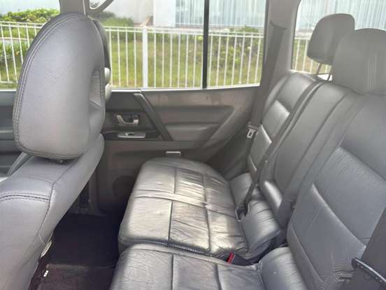 MITSUBISHI-PAJERO FULL-3.2 GLS 4X4 16V TURBO INTERCOOLER DIESEL 4P AUTOMÁTICO MITSUBISHI-PAJERO FULL-2006