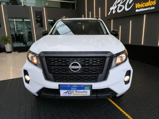 NISSAN-FRONTIER-2023