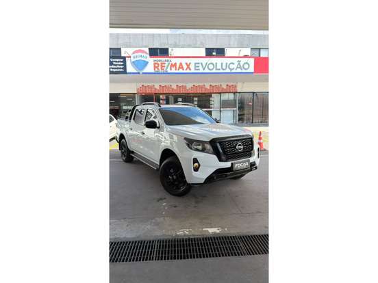 NISSAN-FRONTIER-2022