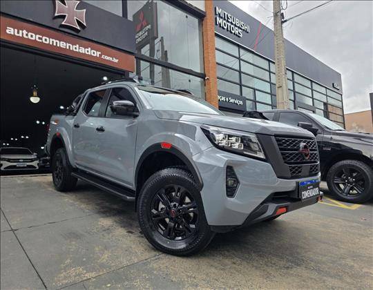 NISSAN FRONTIER 2.3 16V TURBO DIESEL PRO4X CD 4X4 AUTOMÁTICO