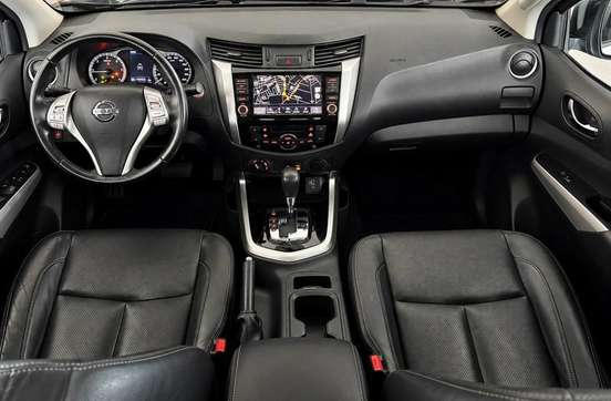 NISSAN-FRONTIER-2021