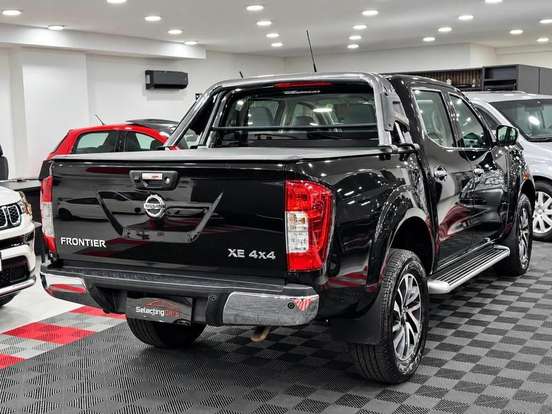 NISSAN-FRONTIER-2021
