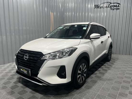 NISSAN-KICKS-2023
