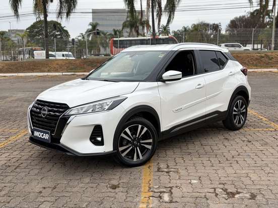 NISSAN-KICKS-2023