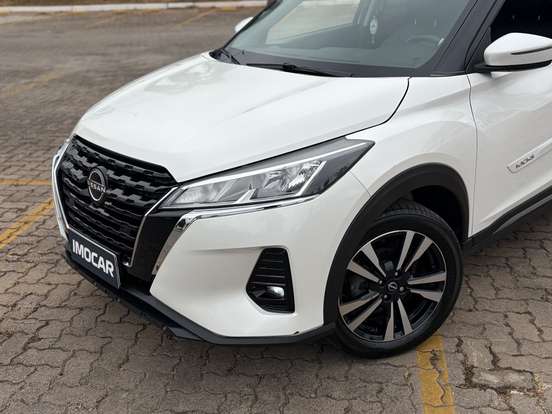 NISSAN-KICKS-2023
