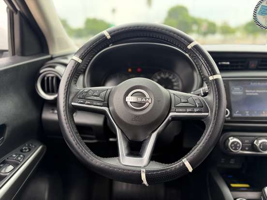 NISSAN-KICKS-2023