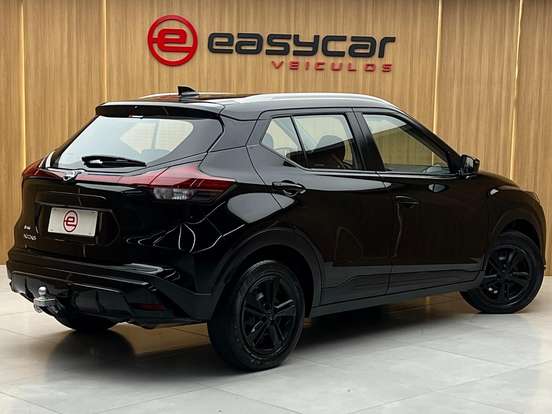 NISSAN-KICKS-2024