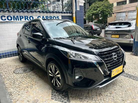 NISSAN-KICKS PLAY-2025