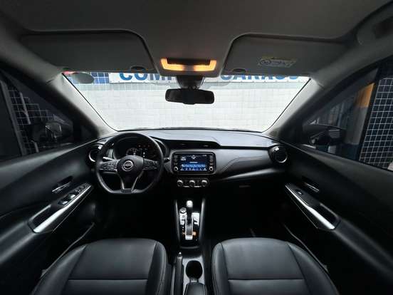 NISSAN-KICKS PLAY-2025