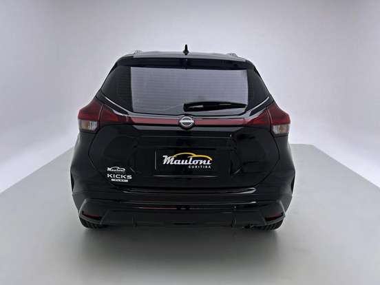 NISSAN-KICKS PLAY-2025