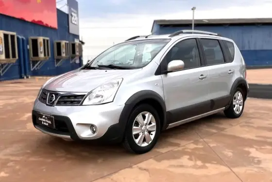 NISSAN LIVINA 1.8 SL X-GEAR 16V FLEX 4P AUTOMÁTICO