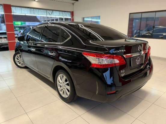 NISSAN-SENTRA-2.0 SV 16V FLEX 4P AUTOMÁTICO NISSAN-SENTRA-2014
