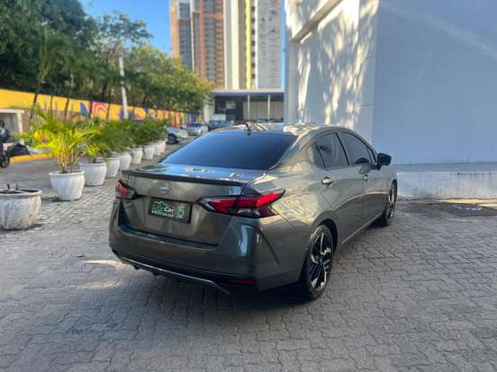 NISSAN-VERSA-2024