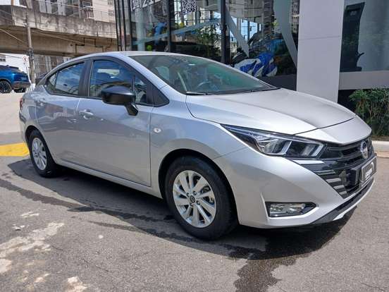 NISSAN-VERSA-2025