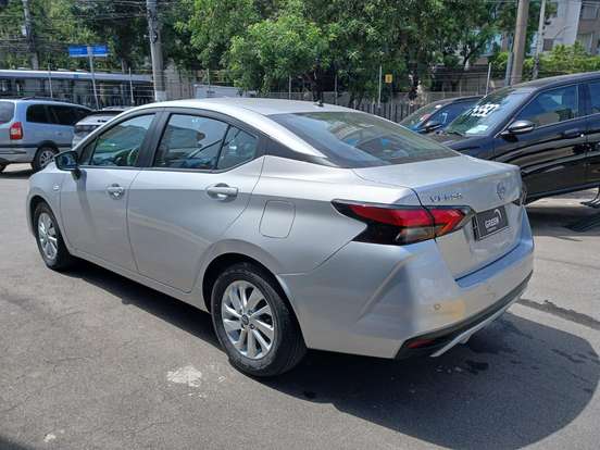 NISSAN-VERSA-2025
