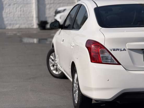 NISSAN-VERSA-1.6 16V FLEX SV 4P MANUAL NISSAN-VERSA-2017