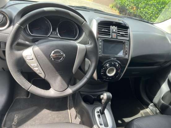 NISSAN-VERSA-2018