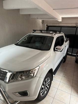 NISSAN FRONTIER 2.3 16V TURBO DIESEL LE CD 4X4 AUTOMÁTICO
