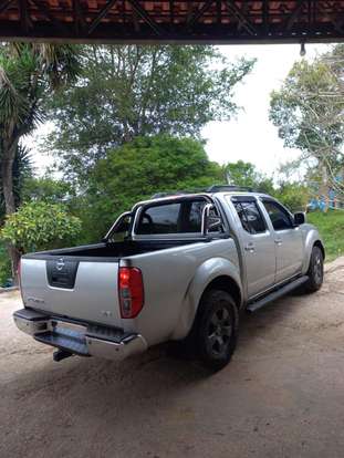 NISSAN-FRONTIER-2012
