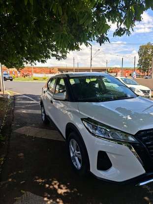 NISSAN-KICKS-2022