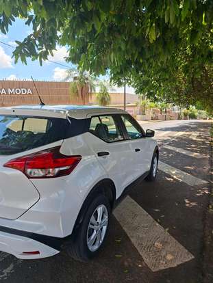 NISSAN-KICKS-2022