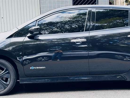 NISSAN-LEAF-B12P 40 ELÉTRICO NISSAN-LEAF-2021