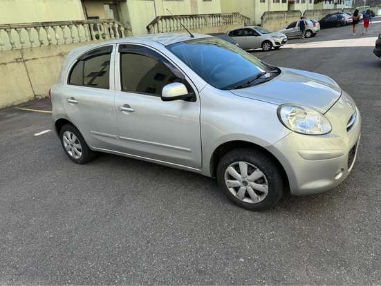 NISSAN-MARCH-2012