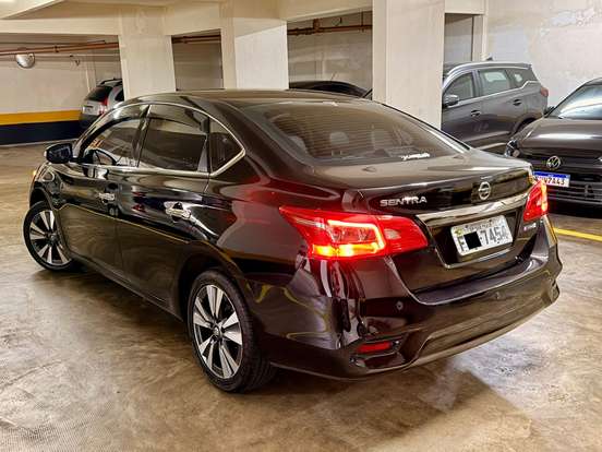 NISSAN-SENTRA-2.0 SV 16V FLEXSTART 4P AUTOMÁTICO NISSAN-SENTRA-2018