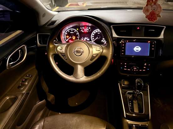 NISSAN-SENTRA-2018
