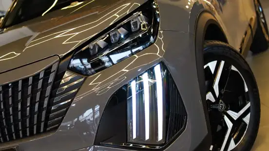 PEUGEOT-2008-1.0 TURBO 200 HYBRID GT CVT PEUGEOT-2008-2025