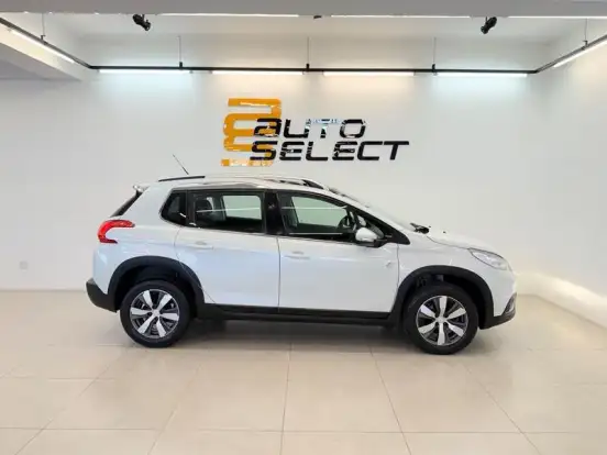 PEUGEOT-2008-2017