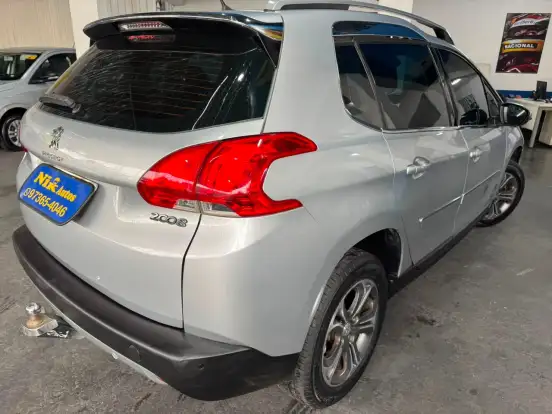 PEUGEOT-2008-2016