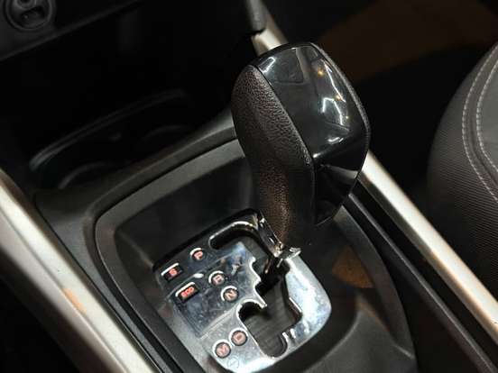 PEUGEOT-2008-1.6 16V FLEX ALLURE 4P AUTOMÁTICO PEUGEOT-2008-2017