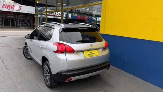PEUGEOT-2008-2018