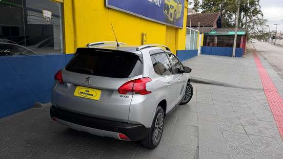 PEUGEOT-2008-2018