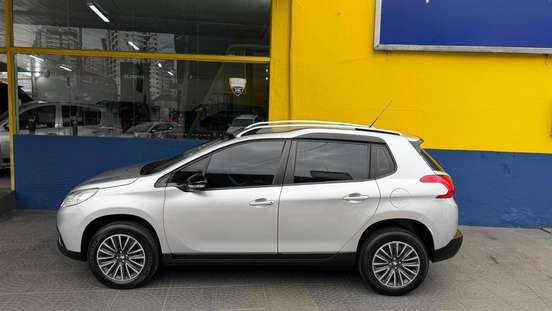 PEUGEOT-2008-2018
