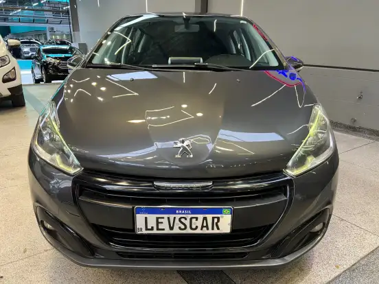 PEUGEOT-208-2019