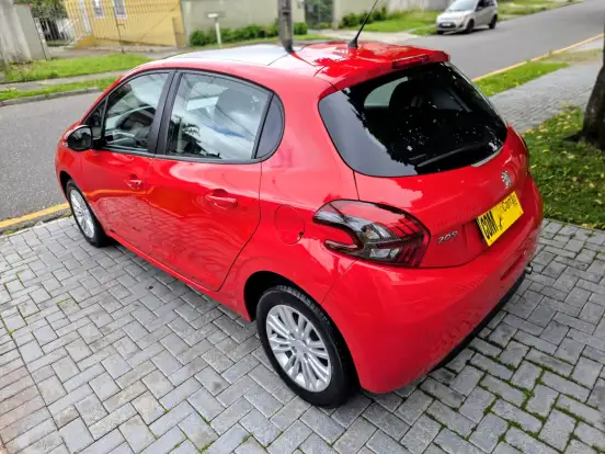 PEUGEOT-208-1.2 ALLURE 12V FLEX 4P MANUAL PEUGEOT-208-2017