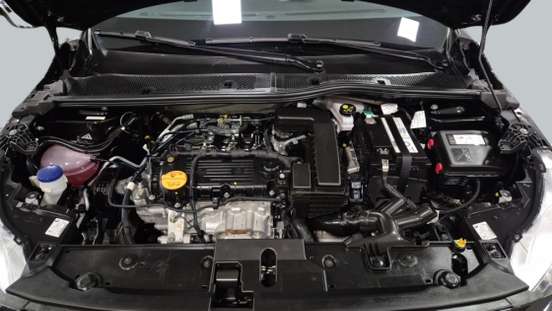 PEUGEOT-208-2024