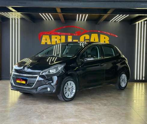 PEUGEOT-208-2019